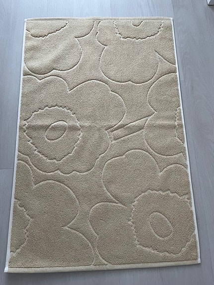 Marimekko Unikko kylpymatto beige
