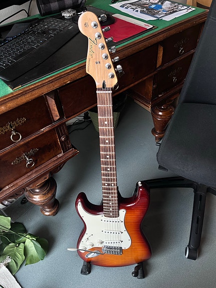 Fender Stratocaster, LH Made in Mexico