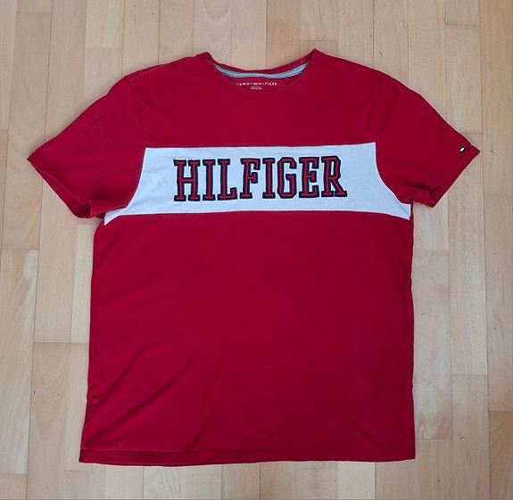 Miesten Tommy Hilfiger T-paita
