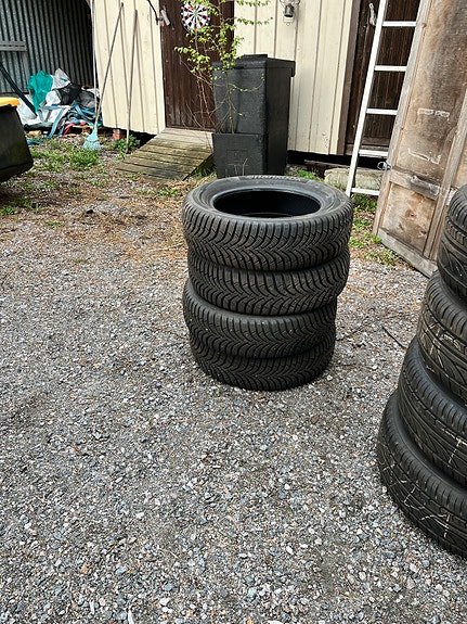 Hankook Winter I*cept RS2 Studless renkaat.