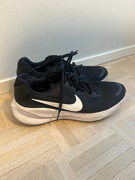 Nike lenkkarit vapaa-aikaan