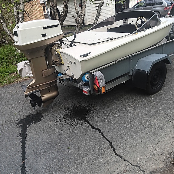 Pikavene Evinrude 50hv 2 pyttynen 2-tahti moottori sähköstartti sähkövaihteet.