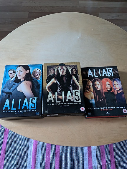 Alias DVD-boksit – kaudet 1-3