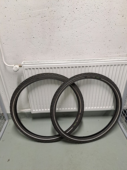Suomi Tyres E-Bike nastarenkaat 28" / 47-622