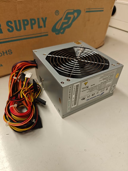 FSP 350W ATX-virtalähde, NOS