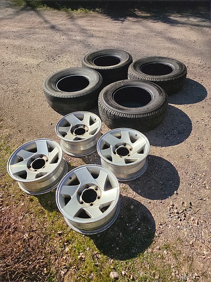 Mitsubishi L200 renkaat LT265/70R16