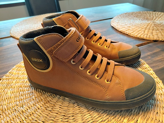 Geox lasten tennarit koko 39 ruskea unisex