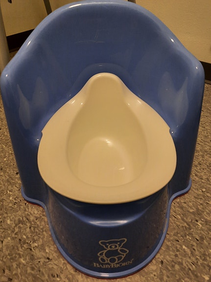 Babybjörn potta ja wc pytyn "supistaja"