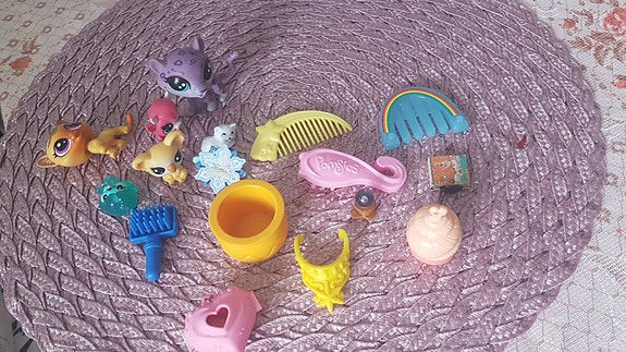 Littlest Pet Shop -leluja ja tarvikkeita