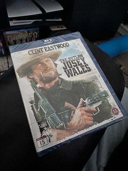 Clint Eastwood The Outlaw Josey Wales Blu-ray