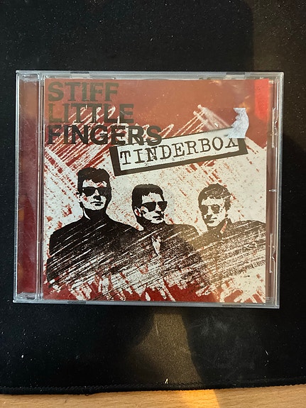 Stiff Little Fingers: Tinderbox CD-albumi