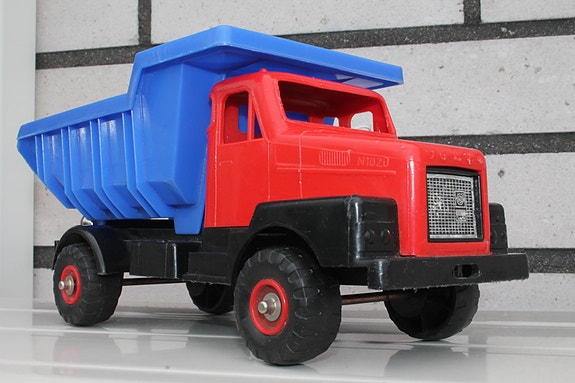 70-luku Volvo Turbo 6 N1020 kuorma-auto vanha Suomi 27cm Plasto Finland