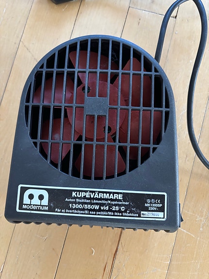 Modernum auton sisätilan lämmitin 1300/550W