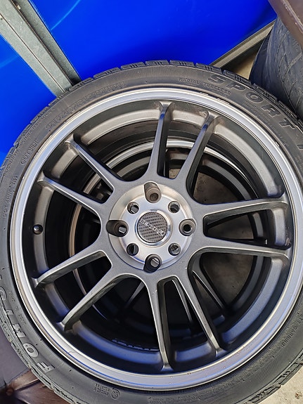 Lenso DC5 17” alumiinivanteet 4x100 / 4x114.3 (2-jakoiset) ET45 sakkorenkaat