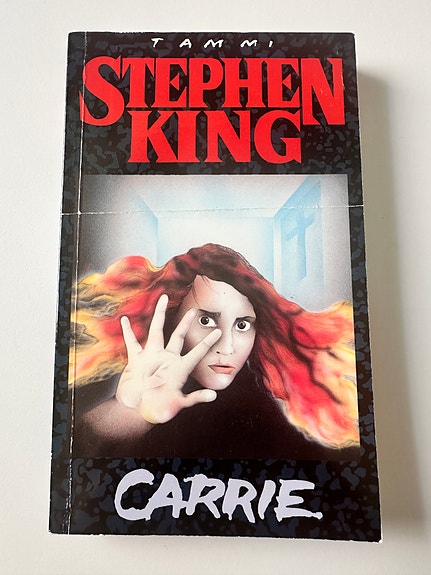 Stephen King - Carrie, suomenkielinen (1990)