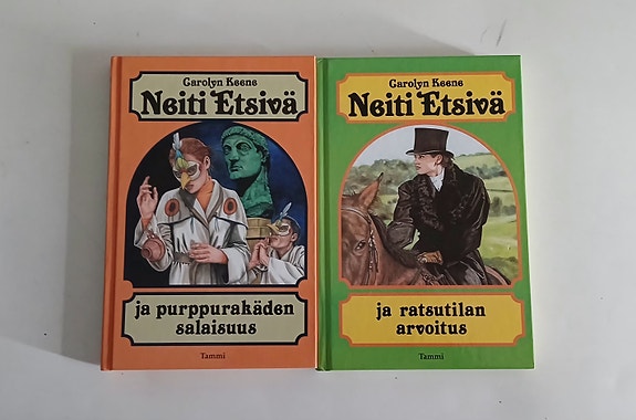 Neiti Etsivä (Carolyn Keene)