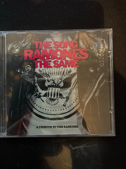 The Song Ramones The Same CD-levy – A Tribute to the Ramones
