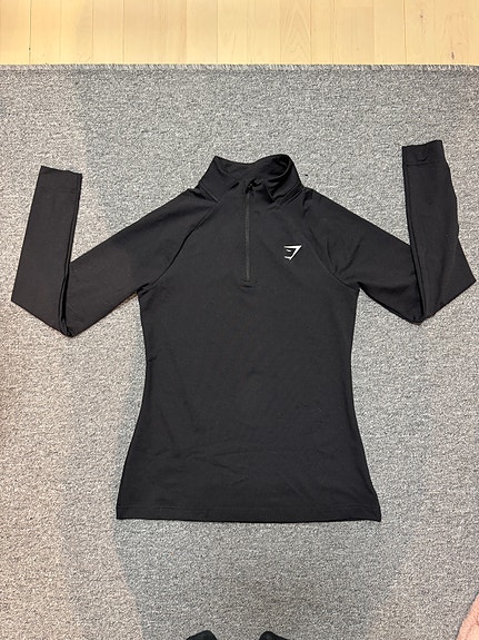 Gymshark pitkähihainen treenipaita