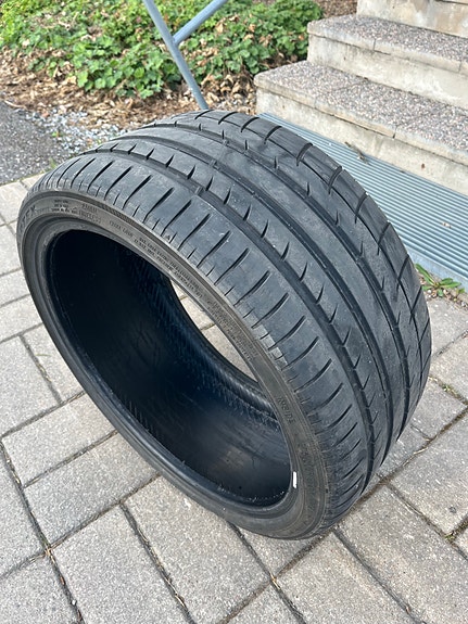 275/35/19
