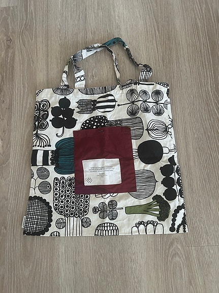 Marimekko puutarhurin parhaat kangaskassi