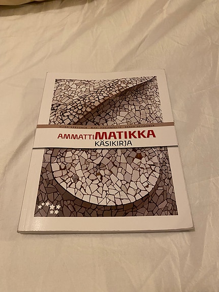 Ammattimatikka käsikirja – matematiikan oppikirja
