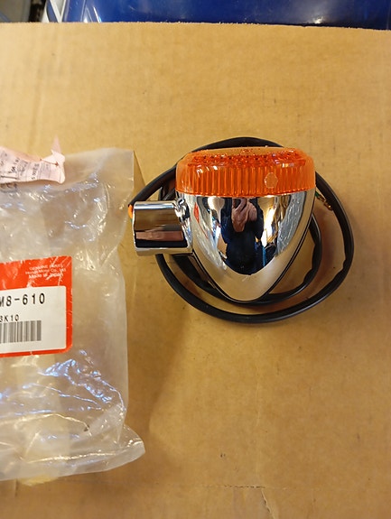 Honda VT 1100 C2 Shadow ACE 1995-1999 (VT1100C2 SC32) Vilkku oikea etu