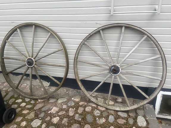 Puukärryn vanteet / vankkurin pyörät