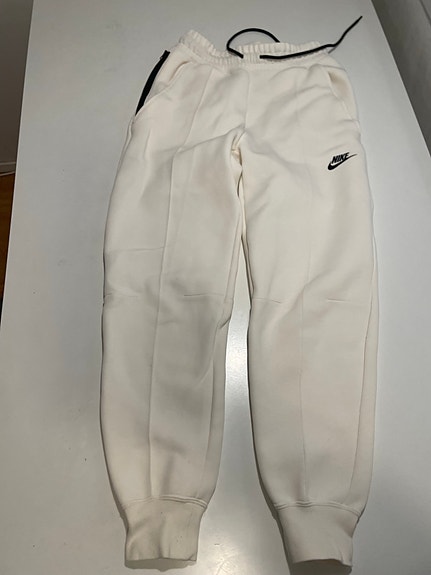 Nike tech fleece housut XS