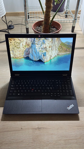 Lenovo ThinkPad P15 15,6"Takuuta jäljellä! AMK opintoihin erinomainen!