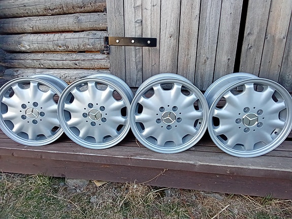 Mercedes Benz Elegance aluvanteet 15"