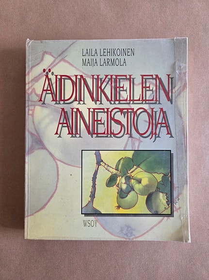 Äidinkielen aineistoja -oppikirja, kielet ja sanakirjat