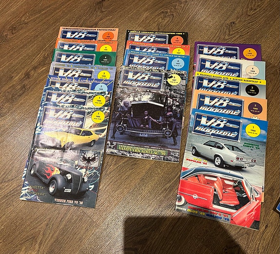 V8 Magazine -lehtiä 1986–1988