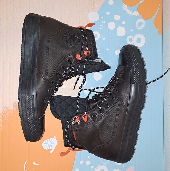 Converse saappaat koko 41 ruskea