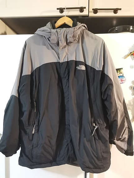 The North Face miesten ulkoilutakki XL harmaa
