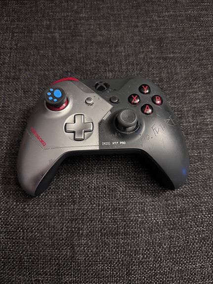 Xbox Cyberpunk 2077 Limited Edition Wireless Controller