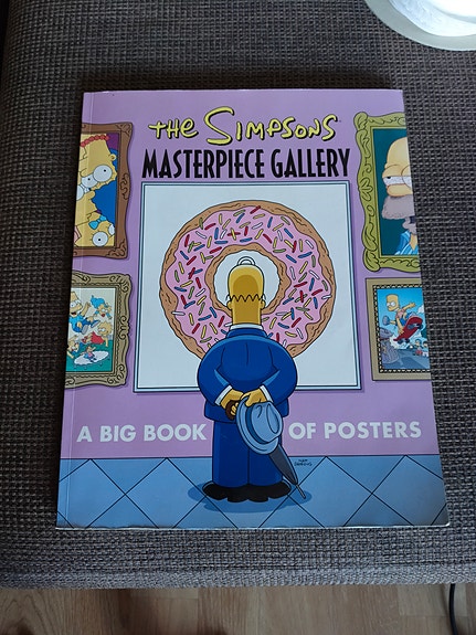 The Simpsons julistekirja