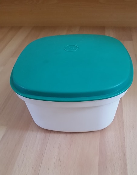 Tupperware Servofix Multicerver haudutusastia