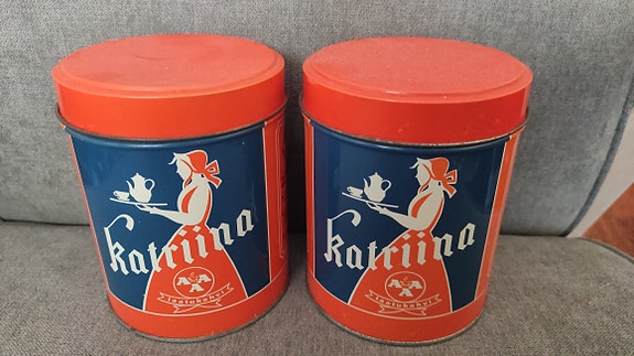 Katriina peltipurkit kahville tai teelle