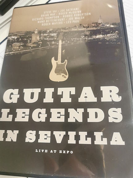 Guitar Legends in Sevilla DVD konserttitaltiointi