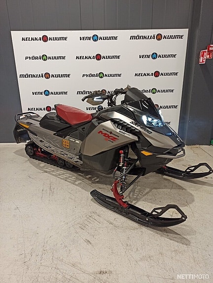 Ski-Doo MX Z