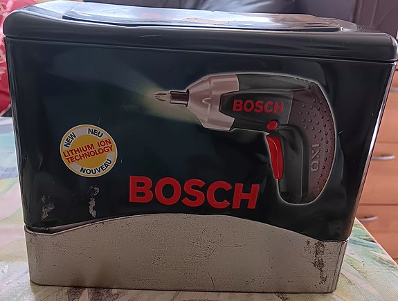 Bosch IXO akkus ruuvinväännin