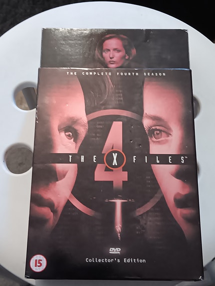 The X-Files: Season 4 Collector's Edition (7 DVD)