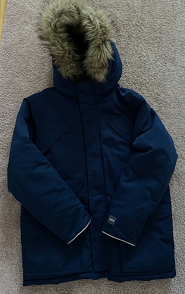 GAP Kids 152-165 cm toppatakki pojalle