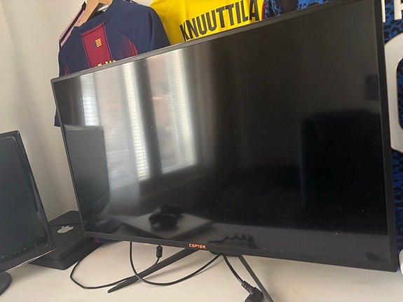 Sceptre 32" näyttö / televisio