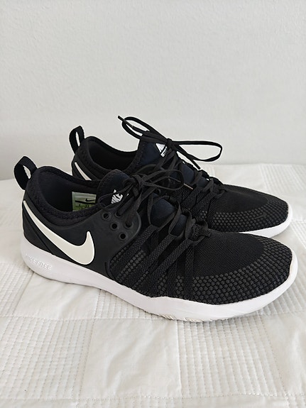 Nike free treenikengät, koko 36,5 - muutaman kerran käytetty