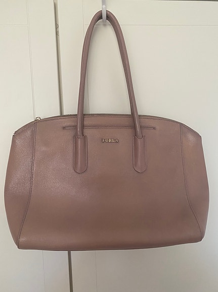 Furla nahkalaukku