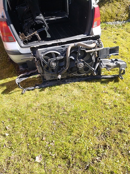 VW golf mk4 1,9 tdi lukkopelti