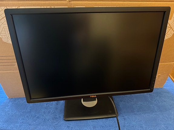 Dell UltraSharp U2412M 24" IPS-näyttö