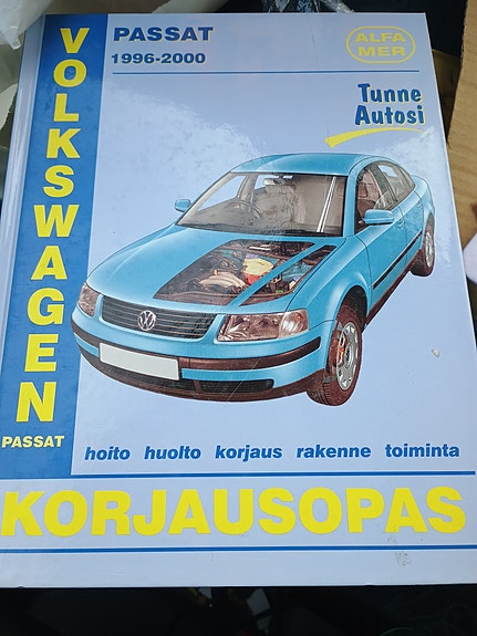 Volkswagen Passat korjausopas 1996-2000