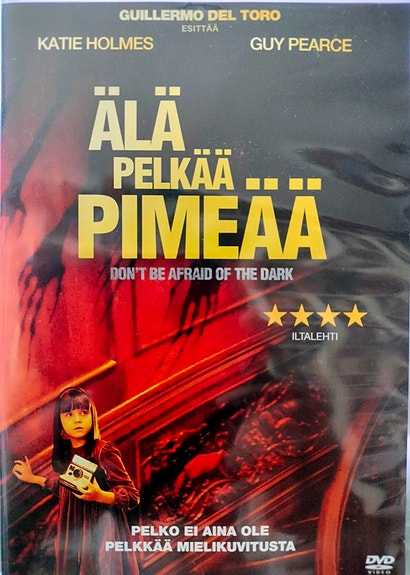 Älä pelkää pimeää dvd